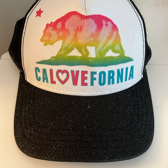 California hat. Calovefornia sparkle colorful hat. - Picture 3 of 3